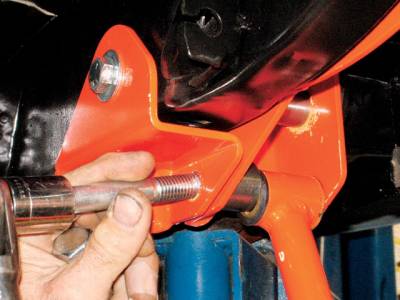 Installing Lower Links