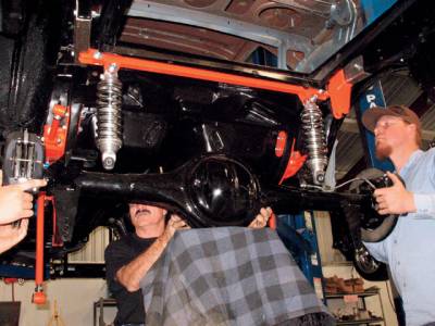 Installing Rear End Housing