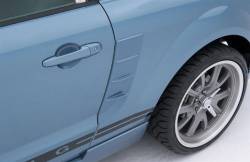 3D Carbon - 05 - 09 Mustang Pony Lower Vents - Image 3