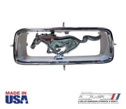 California Pony Cars - 1967 Mustang Grill Corral & Horse Assembly - Image 2